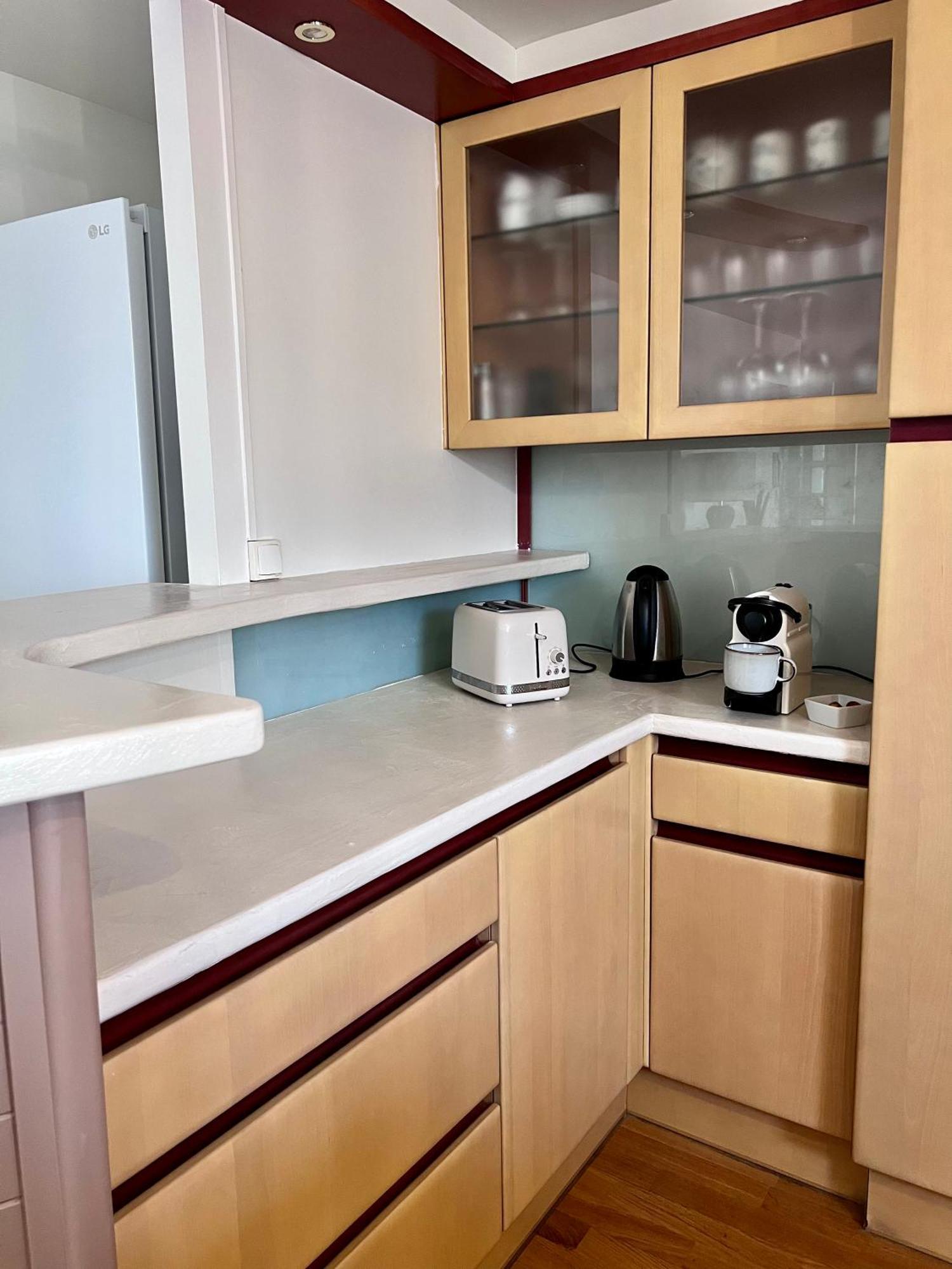 Grand Appartement Ultra Moderne Plein Centre, Plage A Pieds, Avec Parking Concarneau Esterno foto
